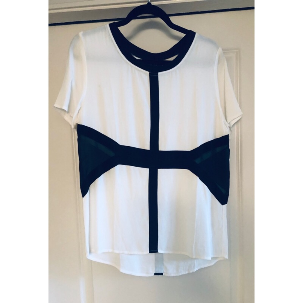 MINKPINK White and Black Top